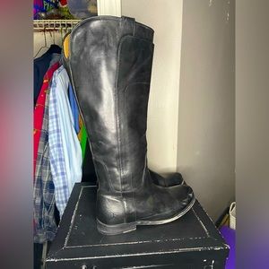 Women’s Frye Boots - Black - Size 7.5